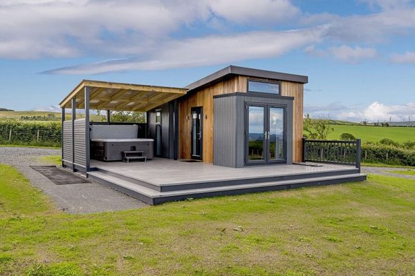 Contemporary Lodge 1, Turnberry