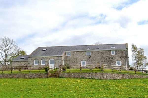 Hersedd Barns, Hendra