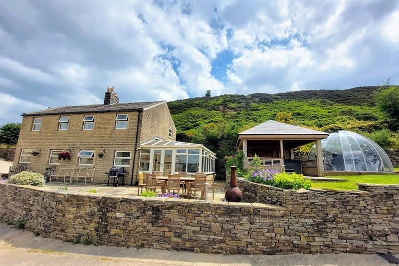 Long Ing Farm, Hade Edge