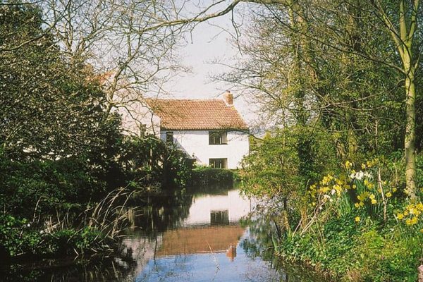 Maxmills Cottage, Winscombe
