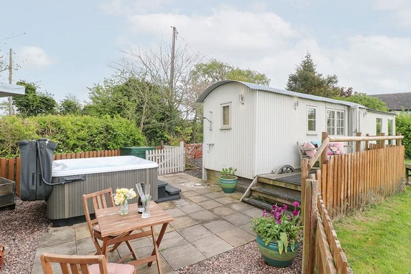 Shepherds Hut, Colton