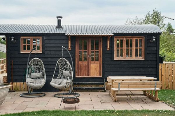 The Hangout Hut, Holt Heath
