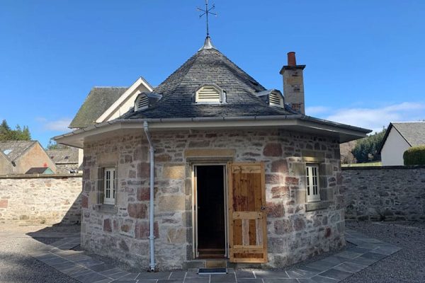 The Hen House, Kiltarlity
